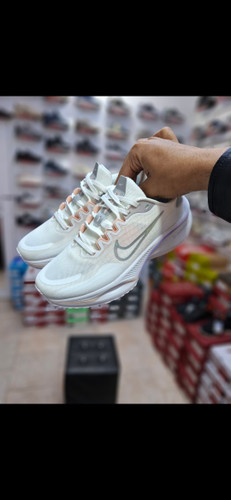 کتونی زوم ایکس زنانه