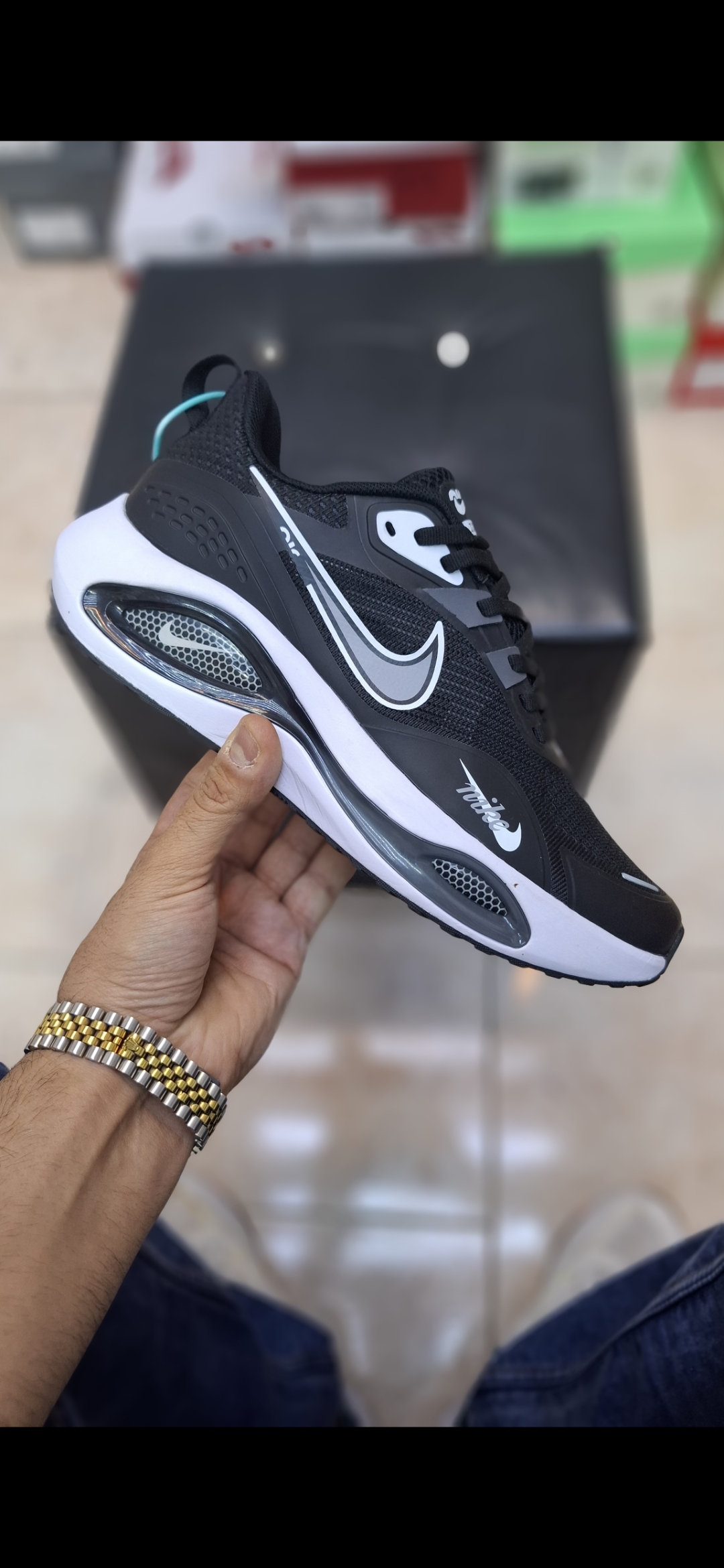 کتونی نایک ایر زوم وینفلو مشکی