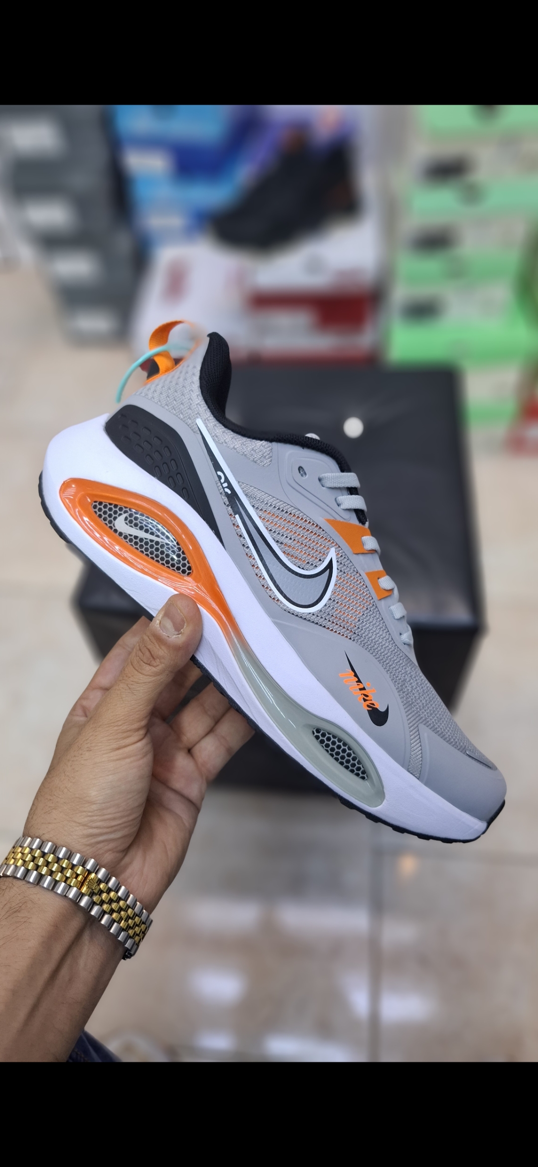 کتونی نایک ایرزوم وینفلو طوسی