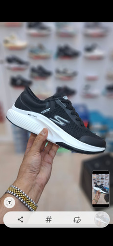 اسکیچرز مردانه و زنانه مکس کوشن