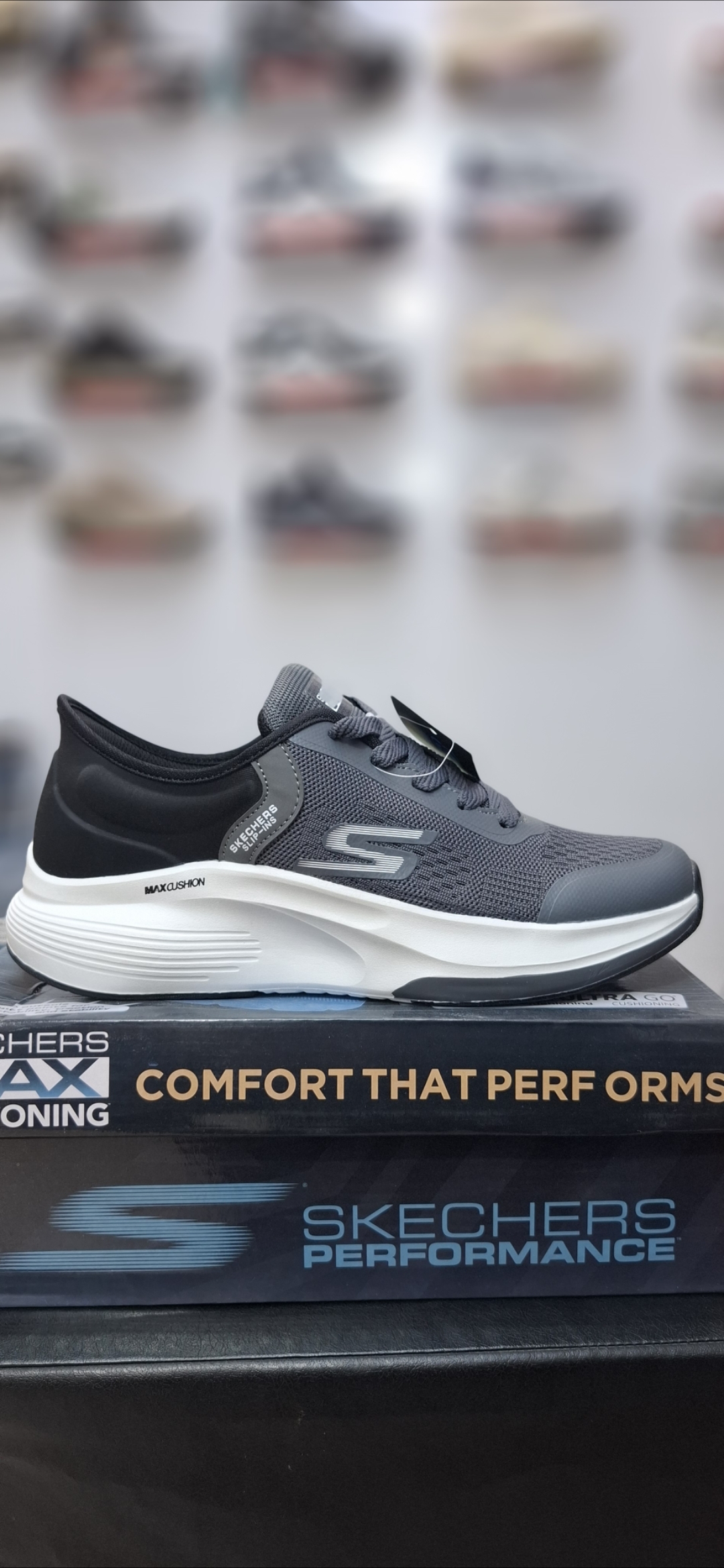 خرید اسکیچرز مردانه